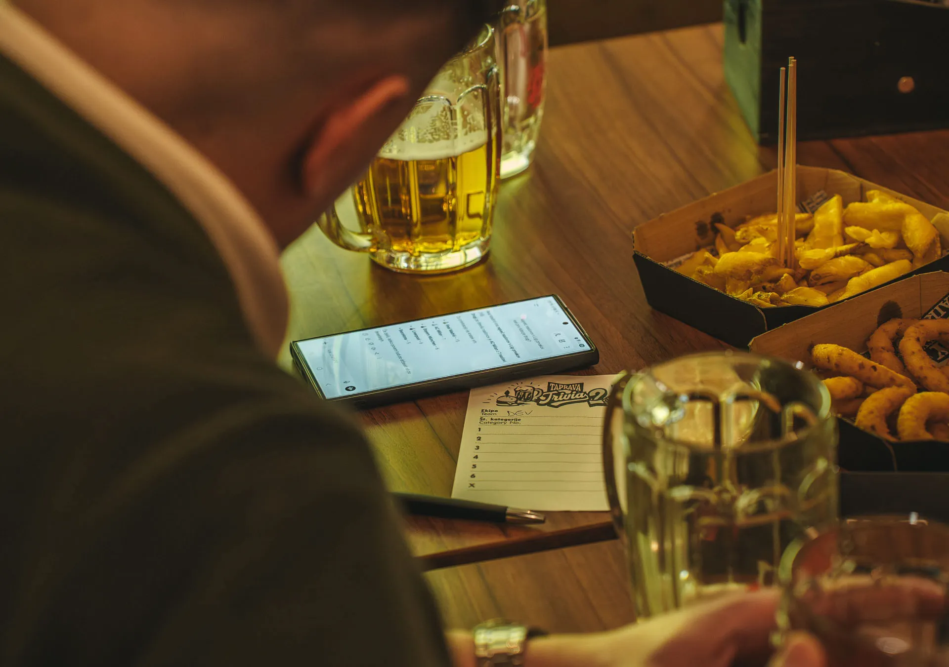 Ko pomoč pride iz žepa